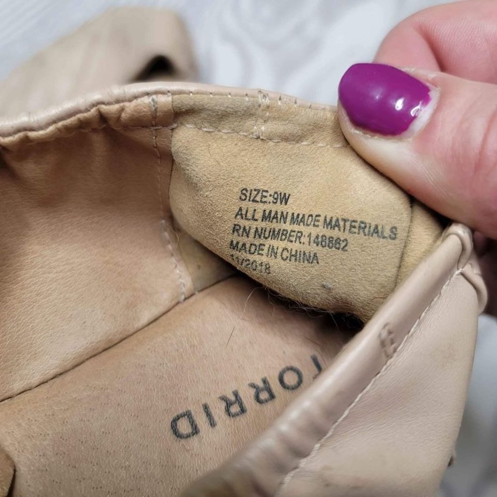 Torrid Tan Flats size 9 - Picture 3 of 6